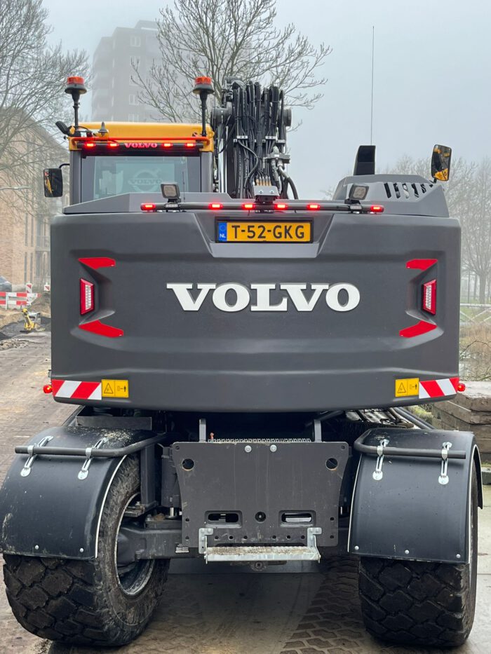 RVS Toplampbeugel met VOLVO logo, Achterzijde Volvo EW series - Afbeelding 2