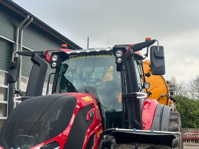 RVS Toplampbeugel voorzijde Valtra cabine